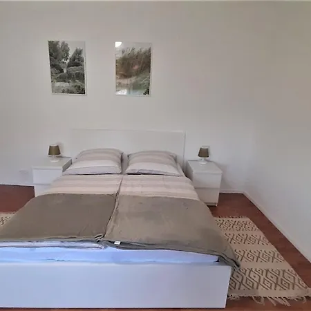 Barlang Utca Apartment Cserszegtomaj